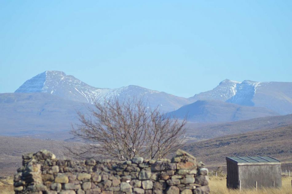 /uploads/193_View-of-Retreating-Snow-from-Mountains-Looking-East-from-the-house_m